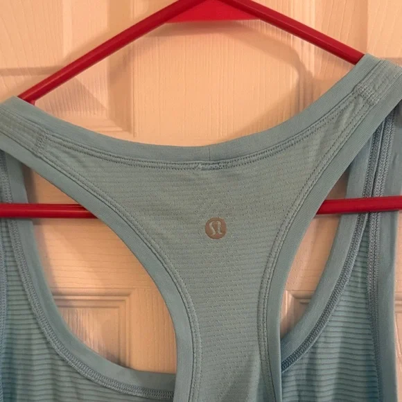 Lululemon Swiftly Tech Tank - Picture 4 of 4